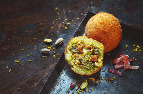 ARANCINI PRE-FRIED PISTACCHIO, PANCETTA PROVOLA  CHEESE 200 G 40XBOX