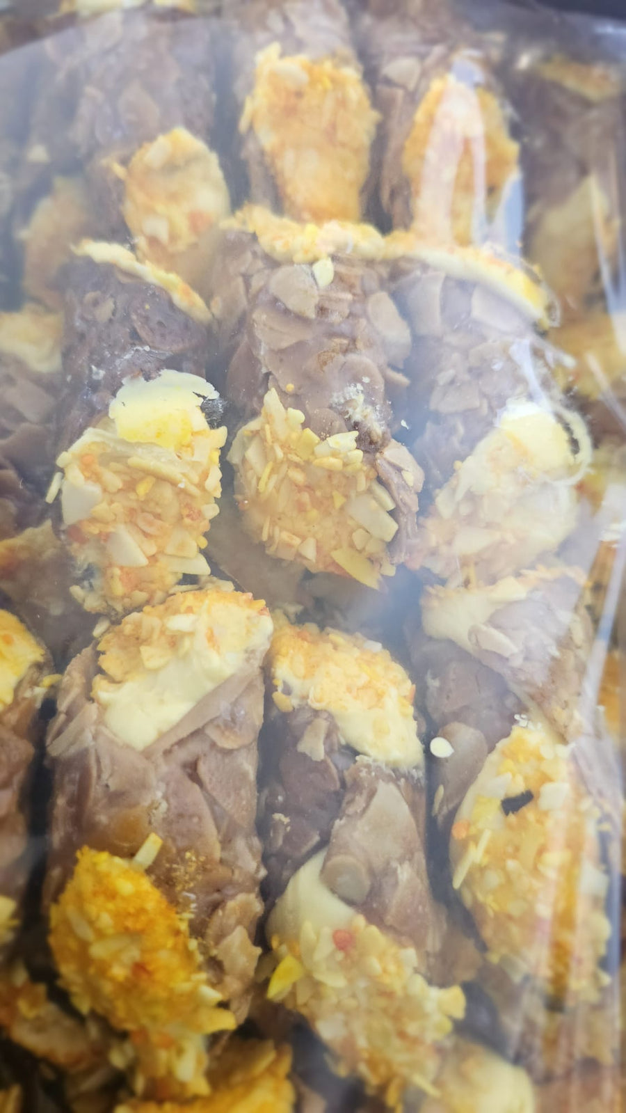 CRUNCHY CANNOLO DI MANDORLA AL LIMONE GLUTEN FREE 2KG TRAY