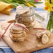 Biscuits & Cookies