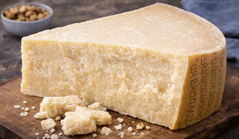 PARMIGIANO REGGIANO 22M 1KG SHAPE